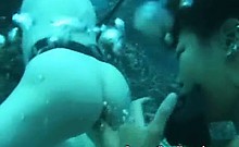 Underwater Fisting and Cumshot!
