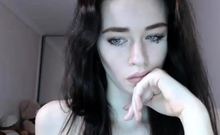 Amateur Webcam Teen Masturbates And Teases